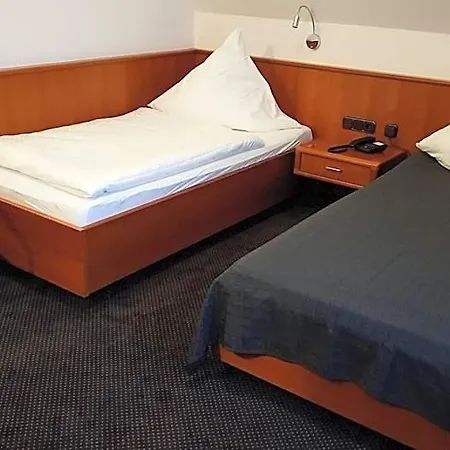Walz Hotel 3*